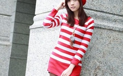 国色天香一卡2卡三卡4卡乱码